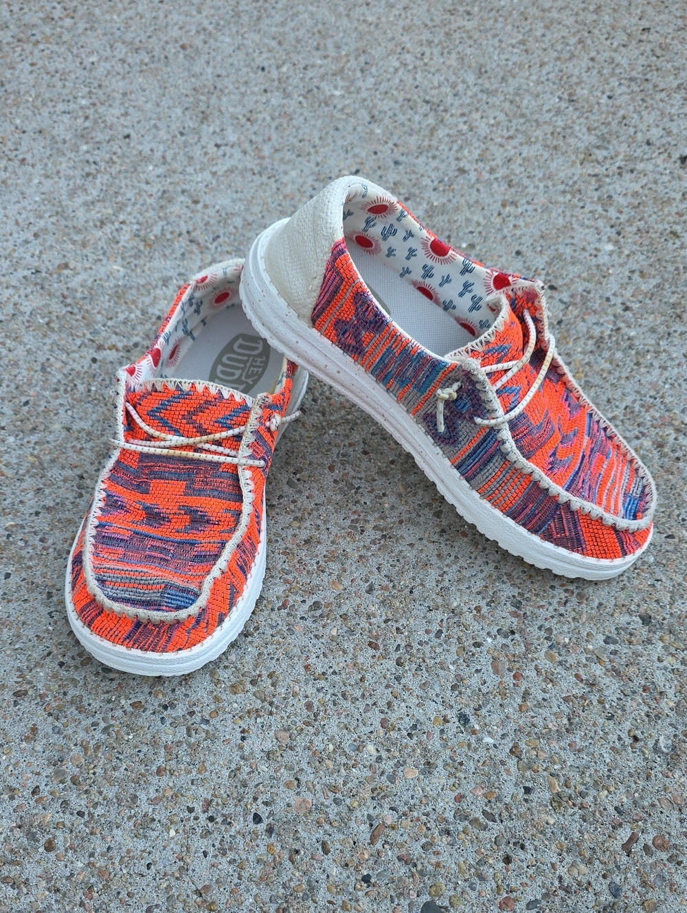 Hey Dude Wendy Crochet Fairhope Multi Aztec Boho Size 6